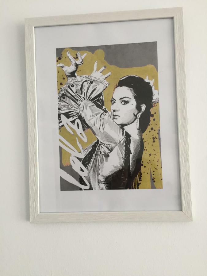 דירות חרז Casa Lola מראה חיצוני תמונה